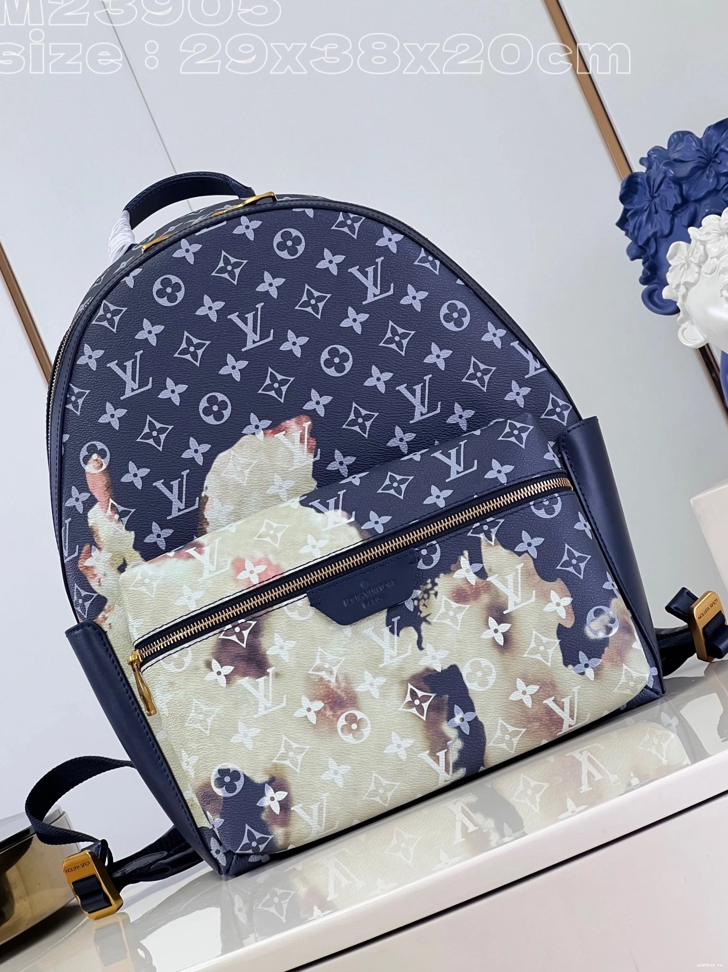 WIS PM BACKPACK VUITTON LOUIS DISCOVERY 1206